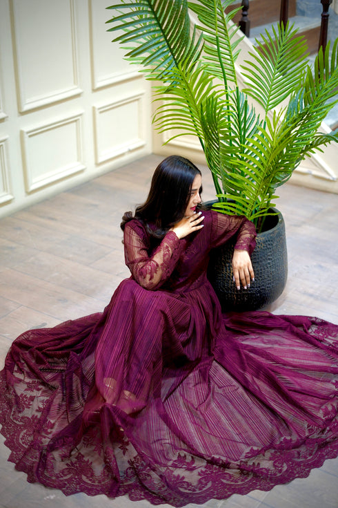 Mehr-e-Maroon