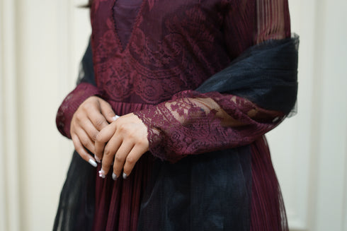 Mehr-e-Maroon