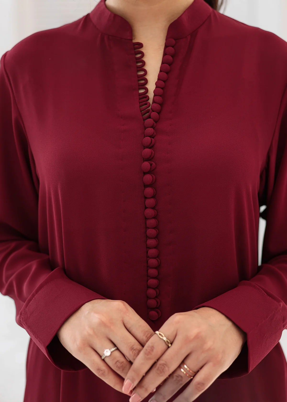 IVA Maroon Solid